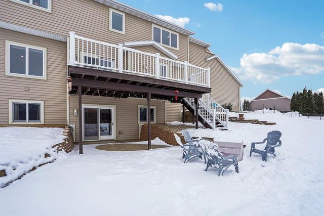 N8544 Story Ridge Court, Belleville, WI 53508