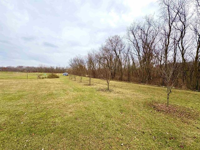 N8544 Story Ridge Court, Belleville, WI 53508