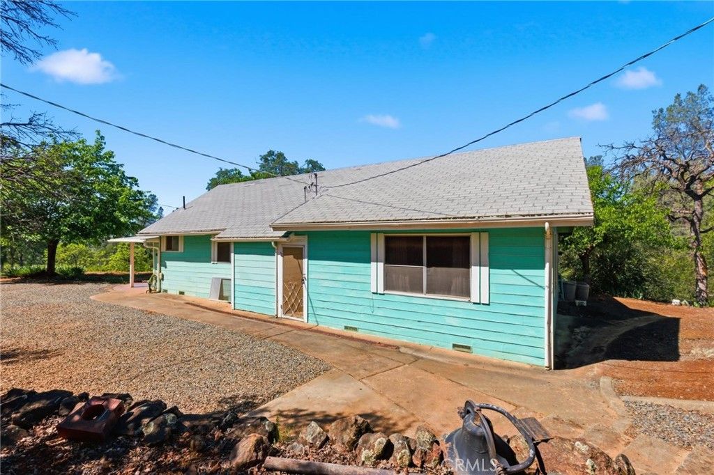 Image 7 of property listing at 105 Swedes Flat Road, Oroville, CA 95966