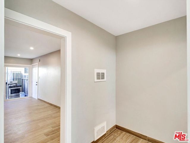 8415 Willis Avenue, Panorama City (los Angeles), CA 91402