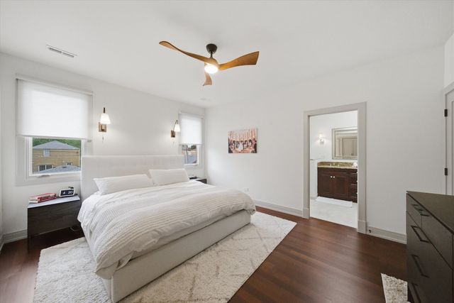 6057 N Tripp Avenue, Chicago, IL 60646