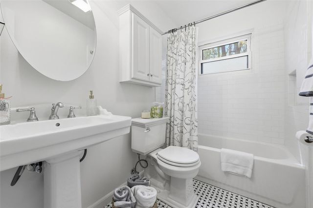 7761 SW 47TH LANE, Gainesville, FL 32608