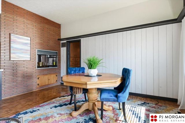1214 S 22nd Street, Omaha, NE 68108