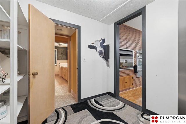 1214 S 22nd Street, Omaha, NE 68108