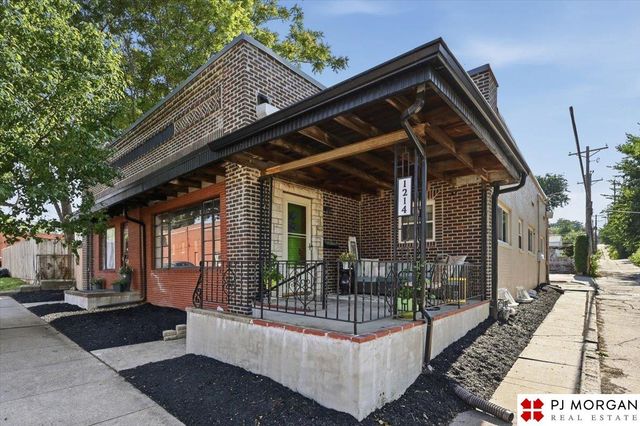 1214 S 22nd Street, Omaha, NE 68108