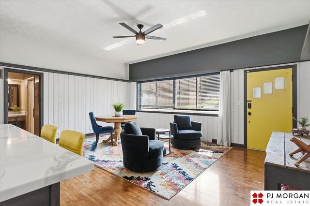 1214 S 22nd Street, Omaha, NE 68108