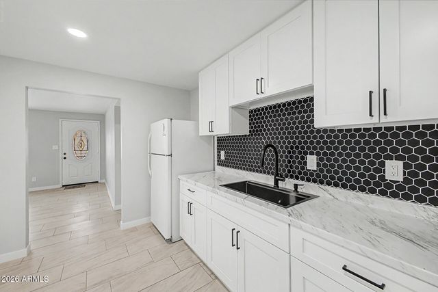 6753 W PALM Lane, Phoenix, AZ 85035