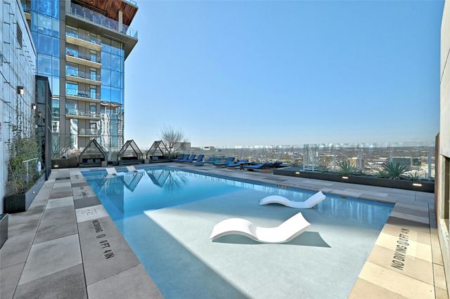 48 East Ave 1904, Austin, TX 78701