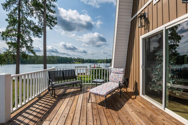 675 E Point Drive, Gilbert, SC 29054