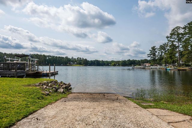 675 E Point Drive, Gilbert, SC 29054