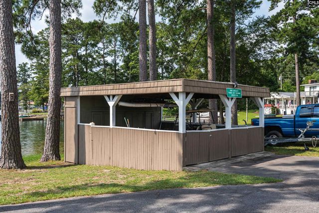 675 E Point Drive, Gilbert, SC 29054