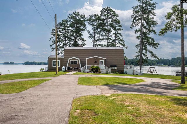 675 E Point Drive, Gilbert, SC 29054