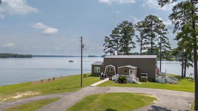 675 E Point Drive, Gilbert, SC 29054