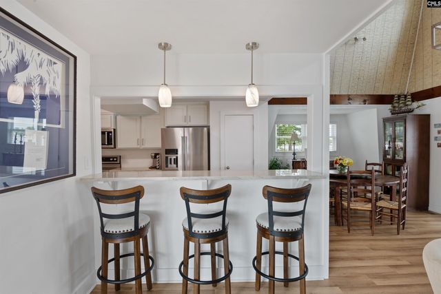 675 E Point Drive, Gilbert, SC 29054