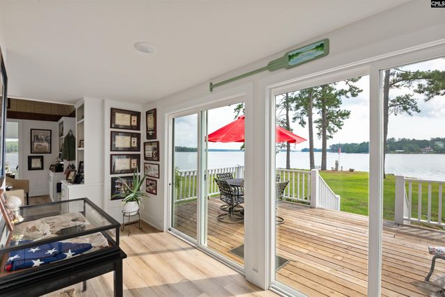 675 E Point Drive, Gilbert, SC 29054
