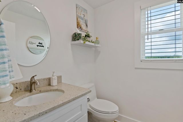 675 E Point Drive, Gilbert, SC 29054