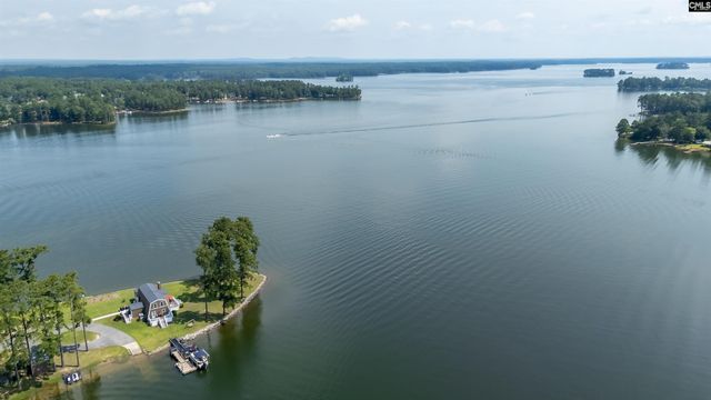 675 E Point Drive, Gilbert, SC 29054