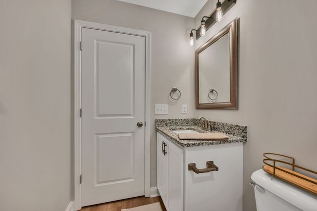 419 Via Drive, Clarksville, TN 37043