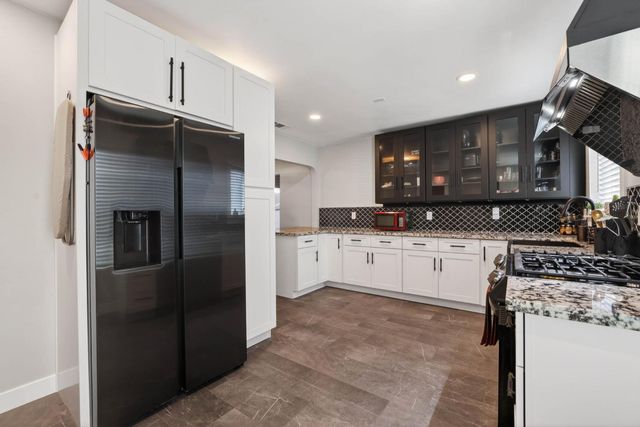 305 19th St, West Sacramento, CA 95691