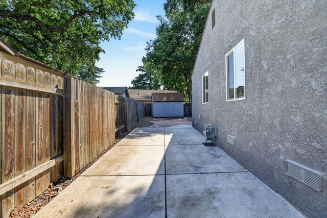305 19th St, West Sacramento, CA 95691