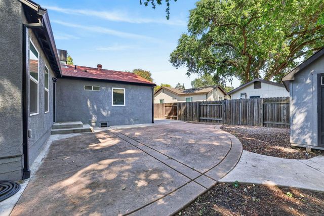305 19th St, West Sacramento, CA 95691