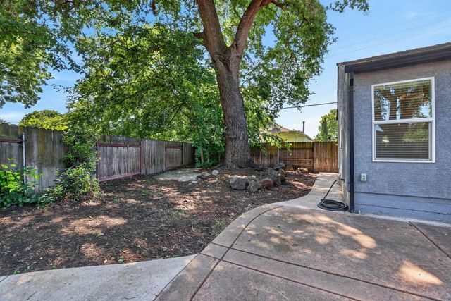 305 19th St, West Sacramento, CA 95691