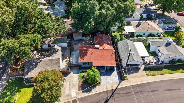 305 19th St, West Sacramento, CA 95691