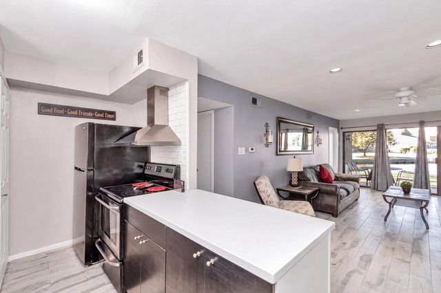 12100 Melville Drive 619, Montgomery, TX 77356