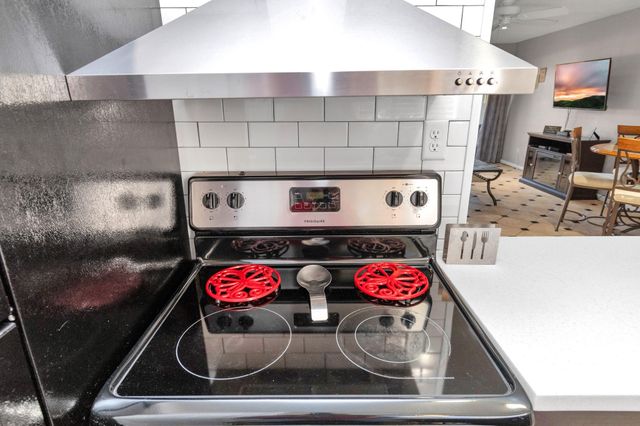 12100 Melville Drive 619, Montgomery, TX 77356