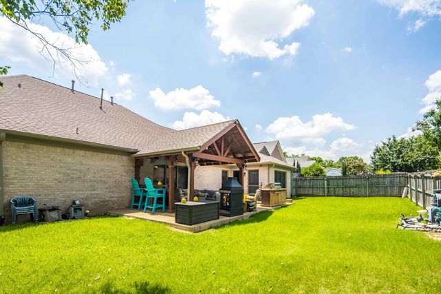 3891 LIGHTHOUSE LN, Lakeland, TN 38002