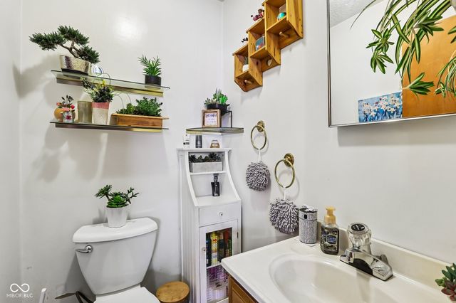 2129 Radcliffe Avenue, Indianapolis, IN 46227