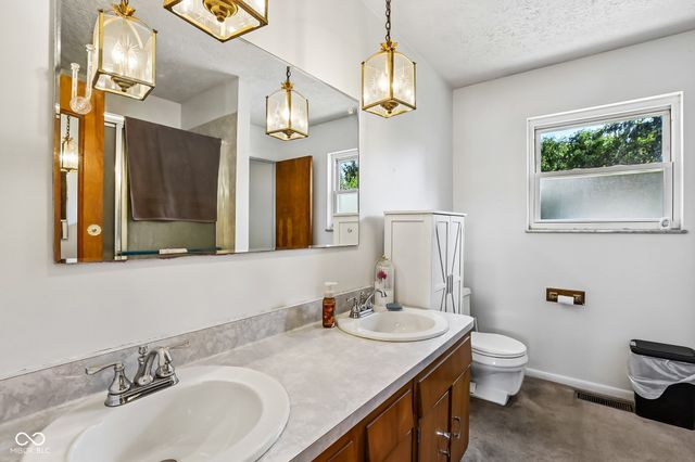 2129 Radcliffe Avenue, Indianapolis, IN 46227