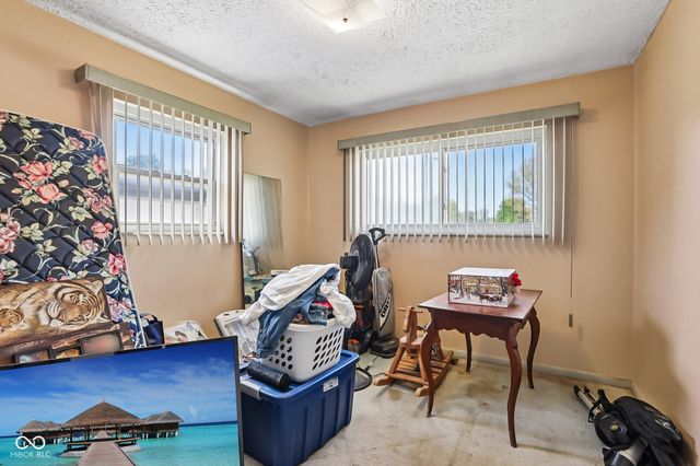 2129 Radcliffe Avenue, Indianapolis, IN 46227