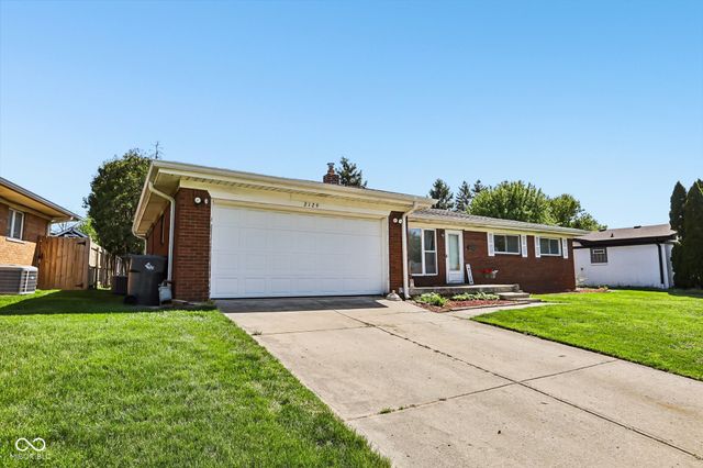 2129 Radcliffe Avenue, Indianapolis, IN 46227