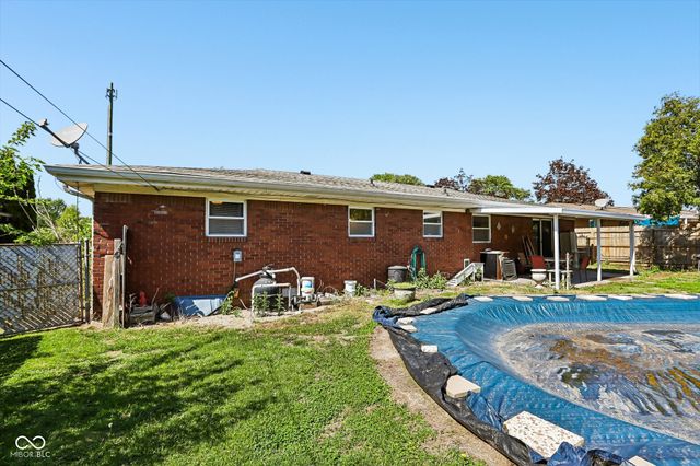 2129 Radcliffe Avenue, Indianapolis, IN 46227