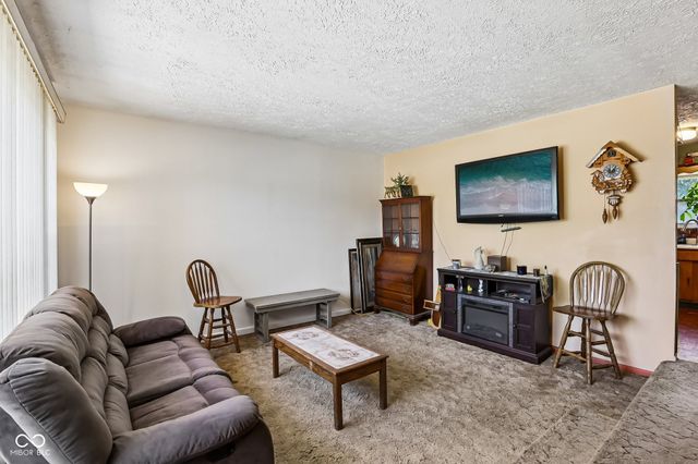 2129 Radcliffe Avenue, Indianapolis, IN 46227