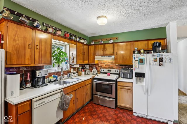 2129 Radcliffe Avenue, Indianapolis, IN 46227