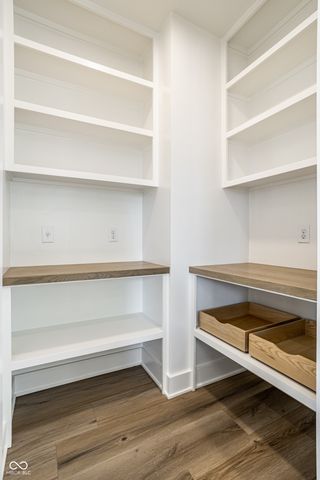 1520 Columbia Avenue, Indianapolis, IN 46202