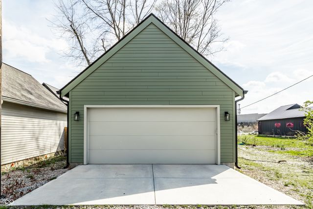 1520 Columbia Avenue, Indianapolis, IN 46202