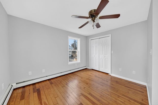 165 Grant St, Fall River, MA 02721