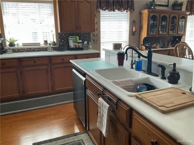 250 Diana Drive, Alamo, TX 78516
