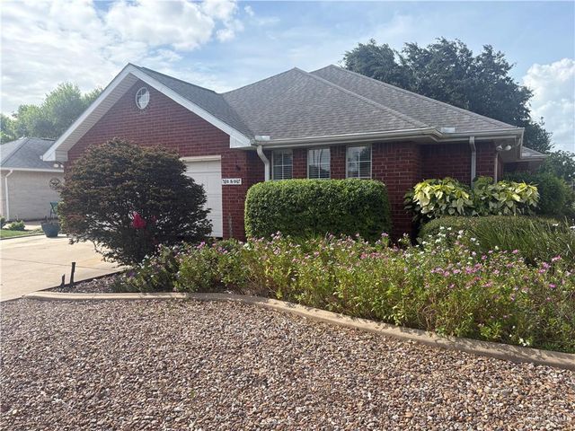 250 Diana Drive, Alamo, TX 78516