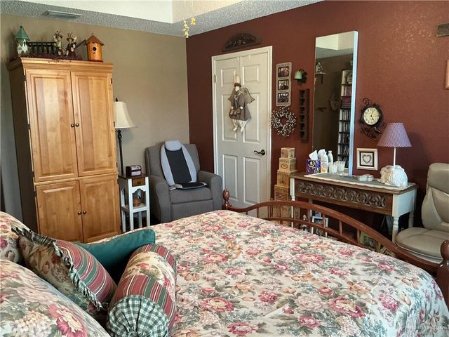 250 Diana Drive, Alamo, TX 78516