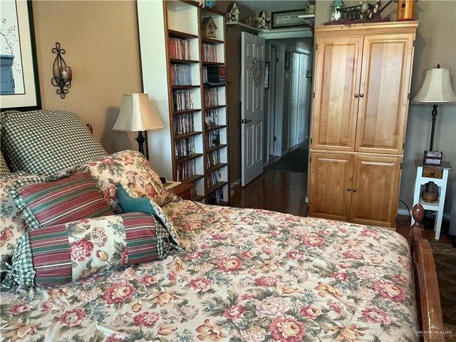250 Diana Drive, Alamo, TX 78516