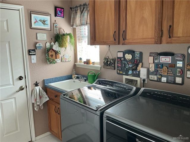 250 Diana Drive, Alamo, TX 78516