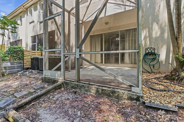 9902 Lago Drive, Boynton Beach, FL 33472