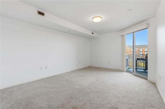 2303 William Styron SQ S, Newport News, VA 23606