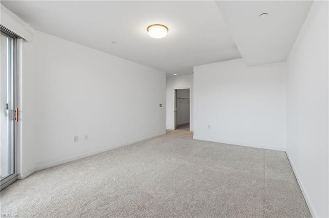 2303 William Styron SQ S, Newport News, VA 23606