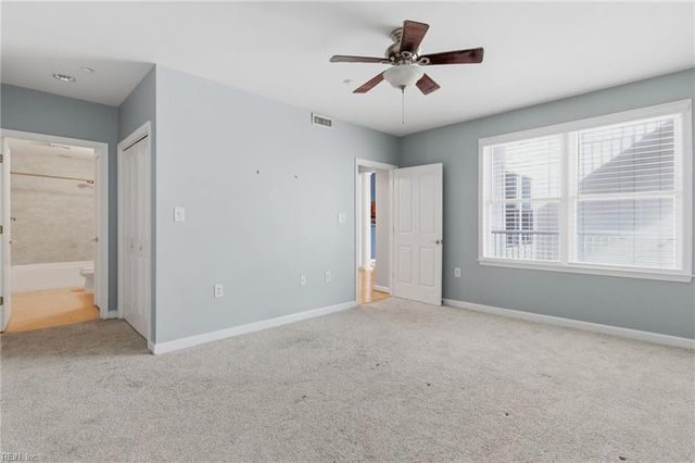 2303 William Styron SQ S, Newport News, VA 23606