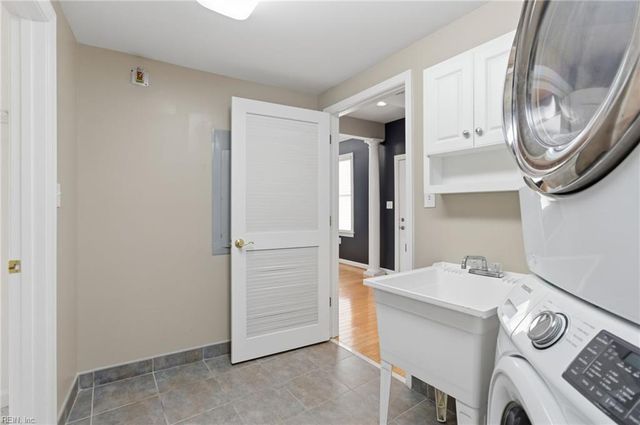 2303 William Styron SQ S, Newport News, VA 23606